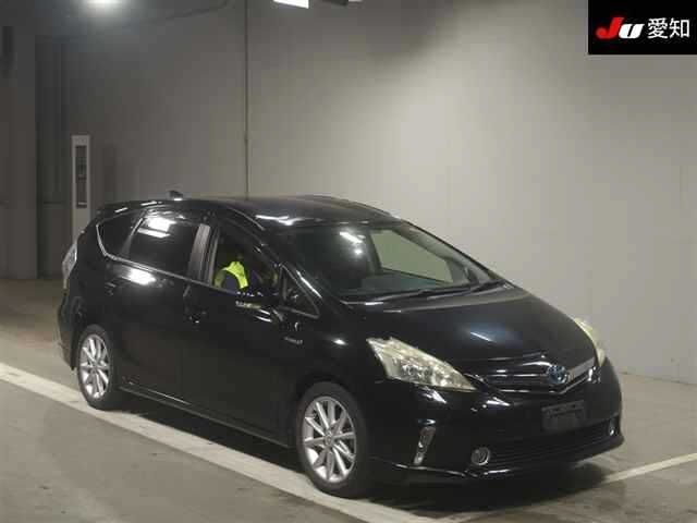 30939 Toyota Prius alpha ZVW41W 2012 г. (JU Aichi)